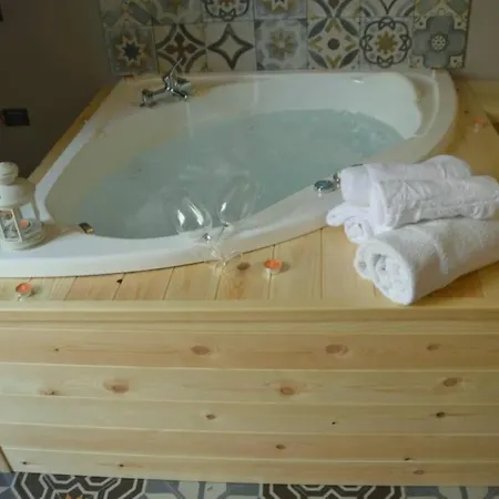 Wineexperience- Wine&jacuzzi Apartament Lecce