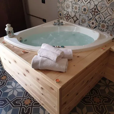 Wineexperience- Wine&jacuzzi