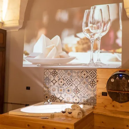 Wineexperience- Wine&jacuzzi *