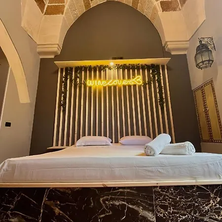 Wineexperience- Wine&jacuzzi Apartament Lecce