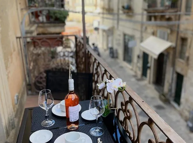 Wineexperience- Wine&jacuzzi アパート レッチェ